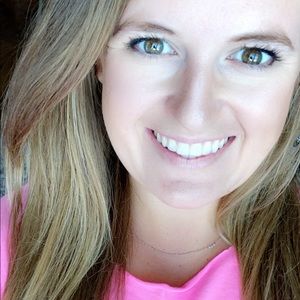 Meet your Posher, Leigh anne